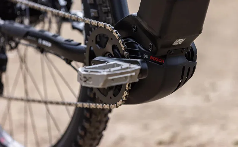 Whyte E-505 Electric Hardtail Mountain Bike Matt Black Grey/Rose-4